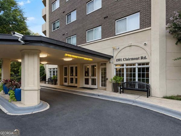 1501 Clairmont Road, Unit 928, Decatur, GA 30033