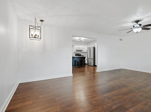 Main Photo