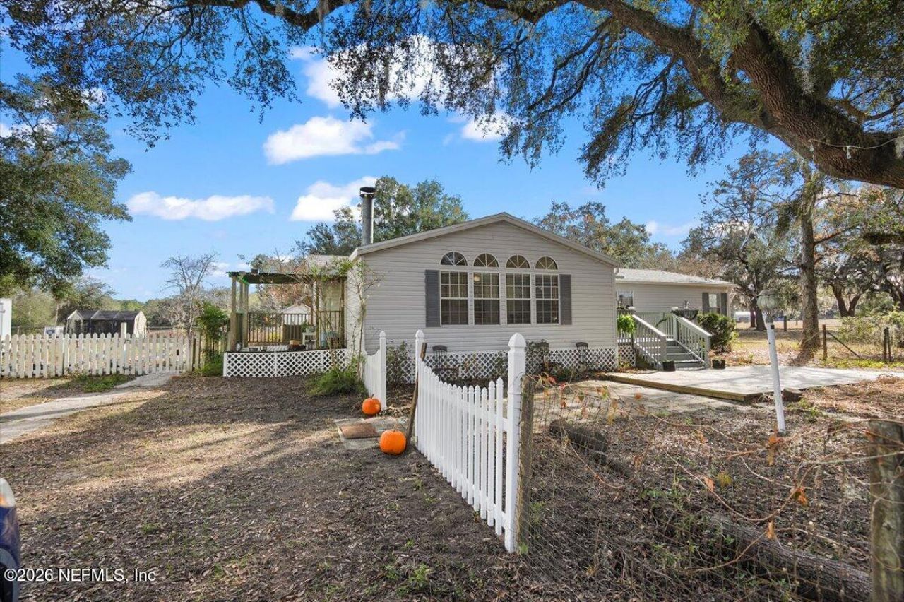 5090 Grannys Place, Keystone Heights, FL 32656 Photo