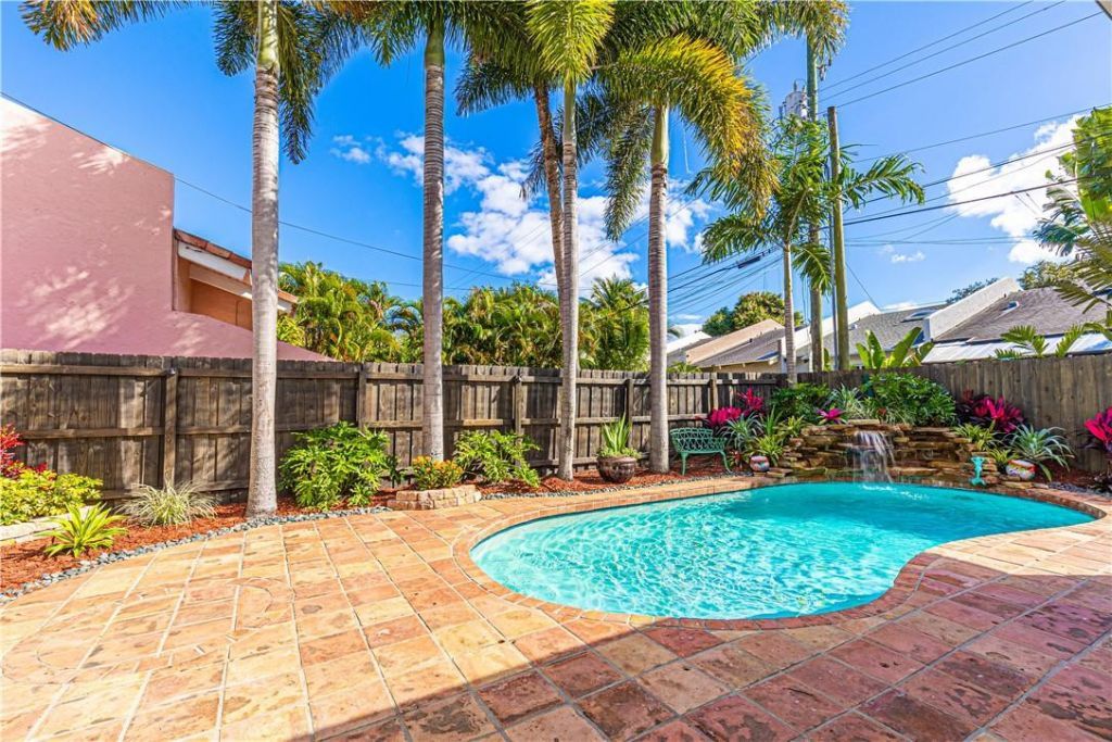 1220 SE 2nd Street, Fort Lauderdale, FL 33301 Photo