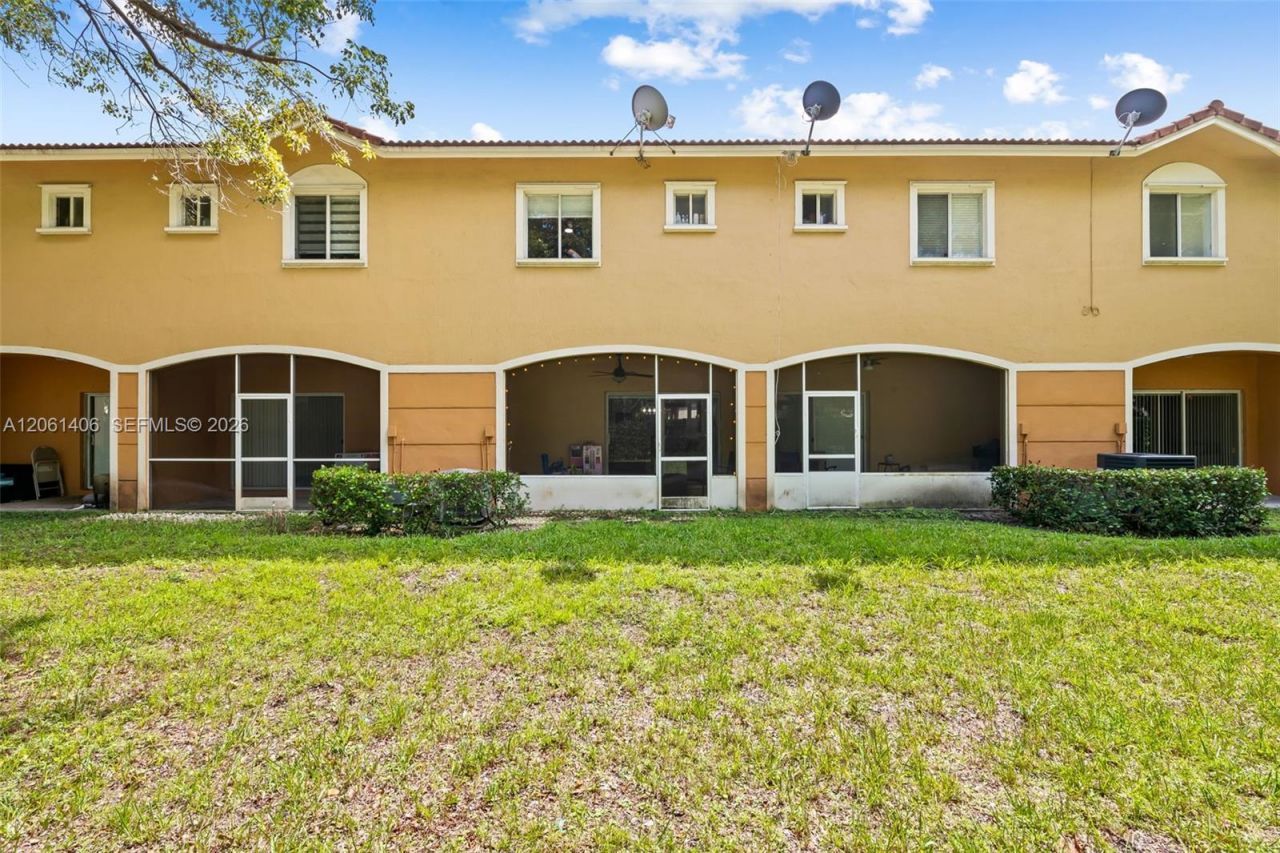5577 Monte Carlo Pl, Margate, FL 33068 Photo
