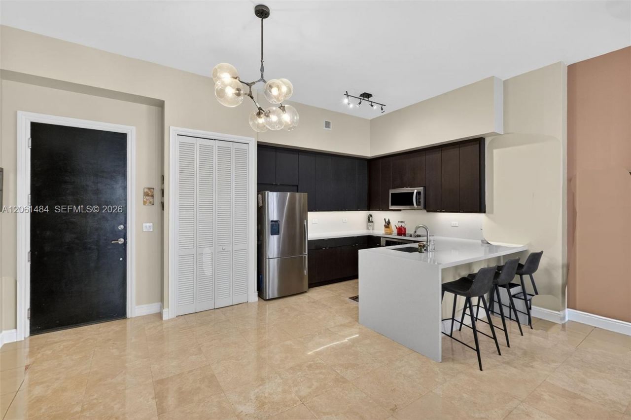 1805 Ponce De Leon Blvd, Unit 616, Coral Gables, FL 33134 Photo