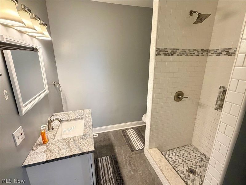 3023 Barber Avenue , Cleveland, OH 44113 Photo 10