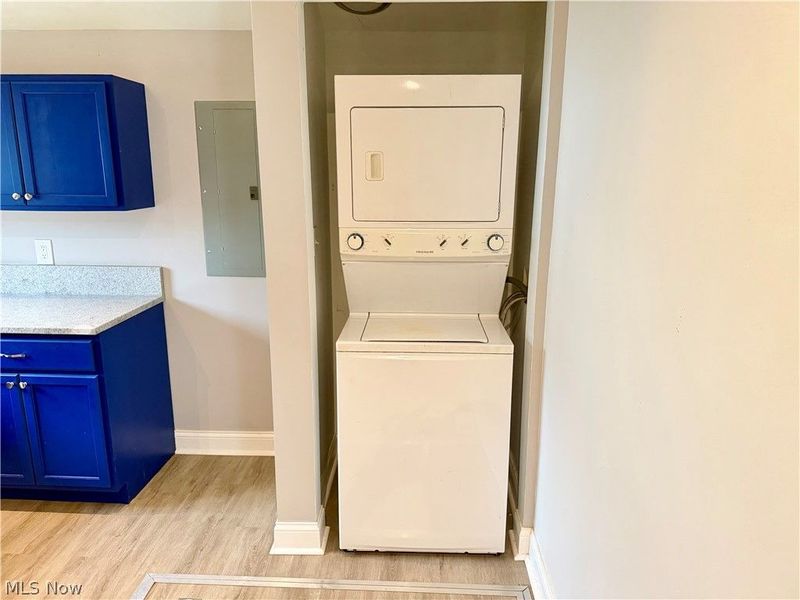 3023 Barber Avenue , Cleveland, OH 44113 Photo 9