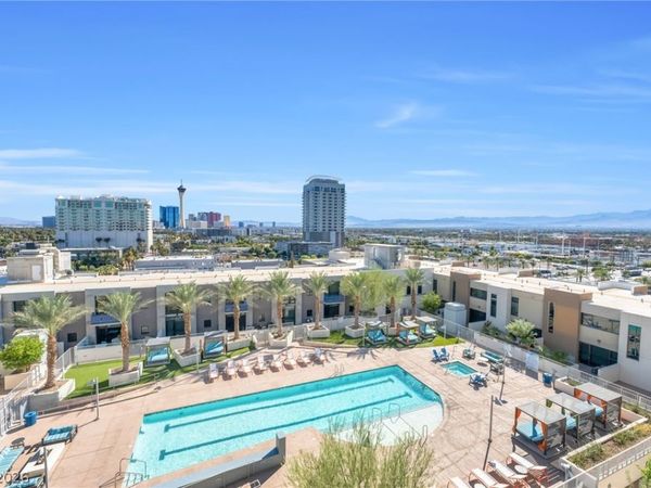 353 E Bonneville Avenue, Unit 746, Las Vegas, NV 89101
