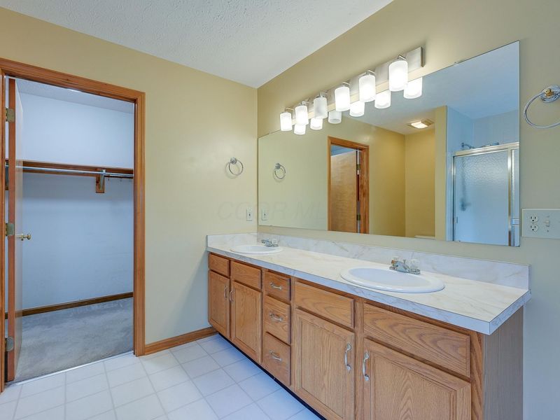 6719 Wynwright Drive , Dublin, OH 43016 Photo 30