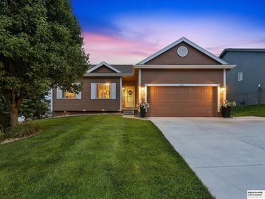 6627 N 149 Avenue, Omaha, NE 68116