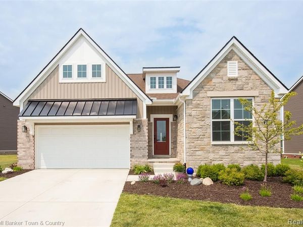 2329 Provencal Drive E , Commerce Twp, MI 48382