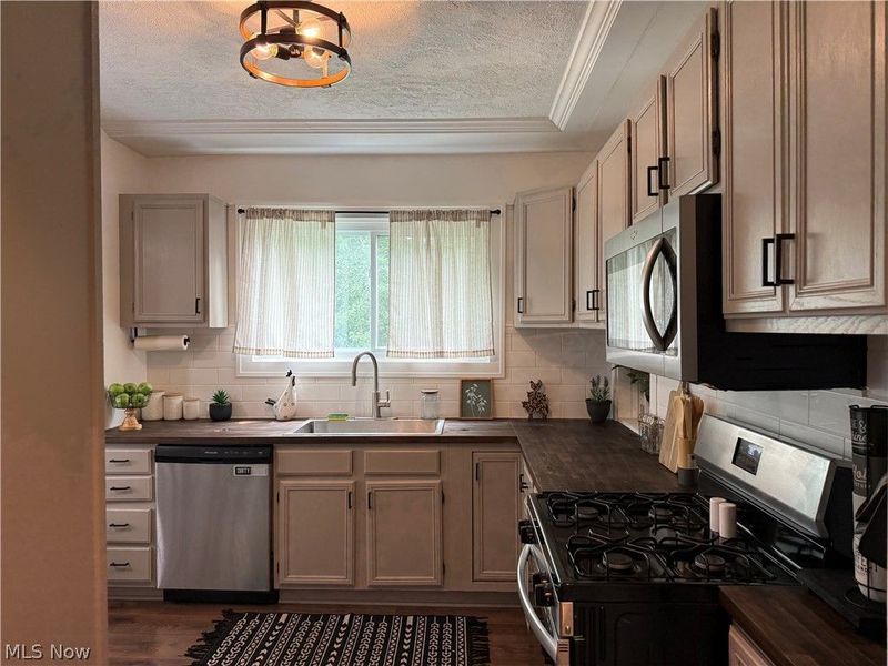 885 Perkinswood Boulevard SE, Warren, OH 44484 Photo 18