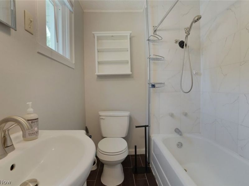 885 Perkinswood Boulevard SE, Warren, OH 44484 Photo 39