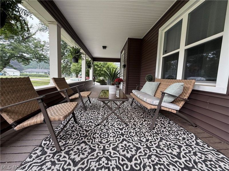 885 Perkinswood Boulevard SE, Warren, OH 44484 Photo 4
