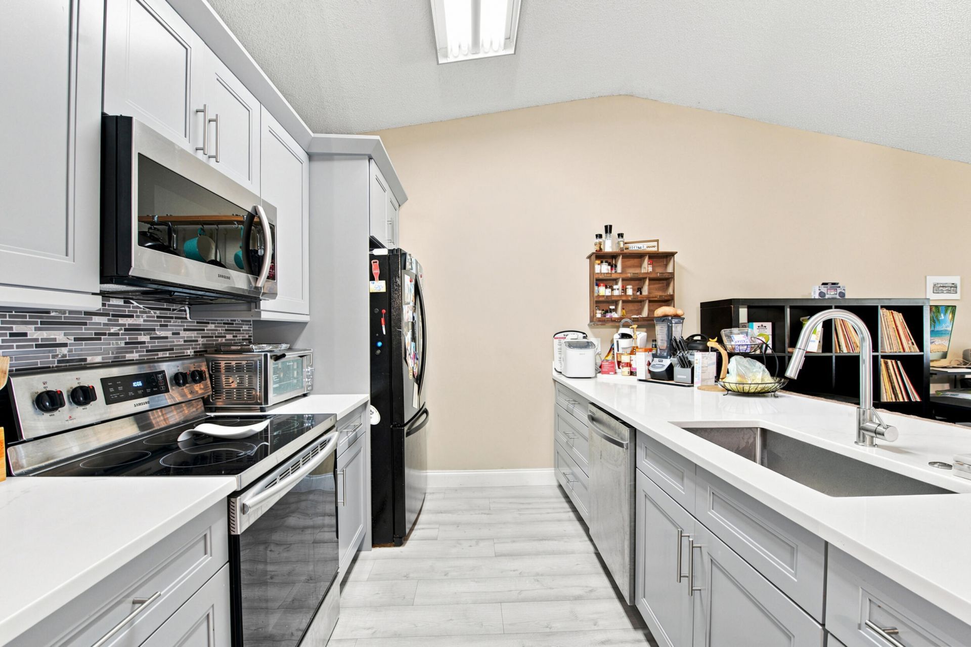 18 Winchmore Lane, Boynton Beach, FL 33426 Photo