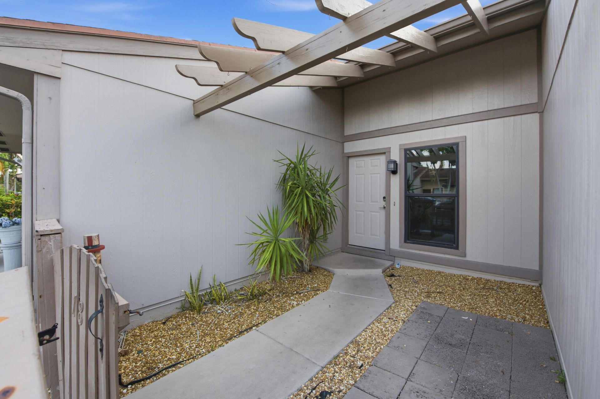 18 Winchmore Lane, Boynton Beach, FL 33426 Photo