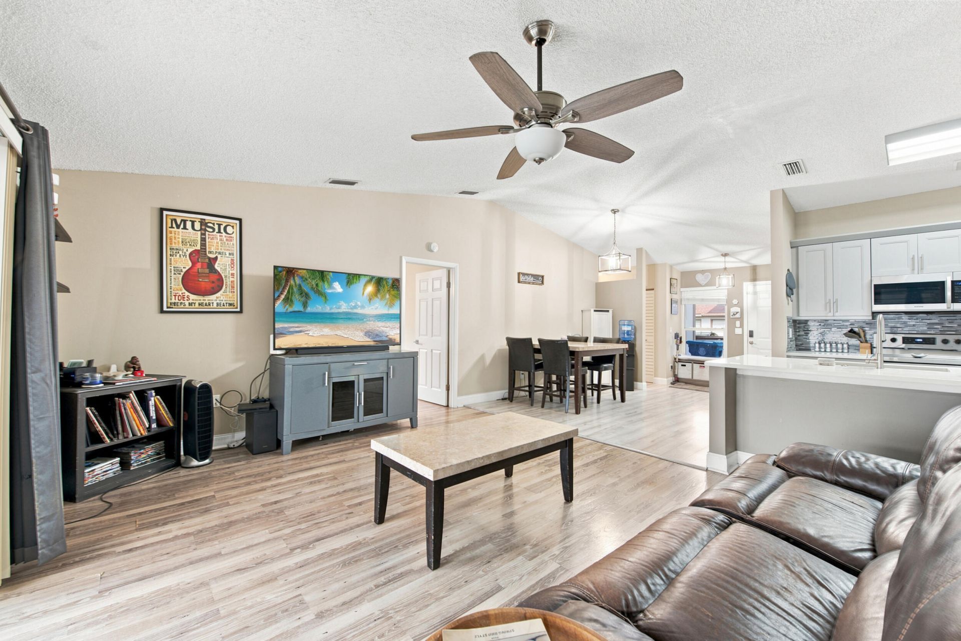 18 Winchmore Lane, Boynton Beach, FL 33426 Photo