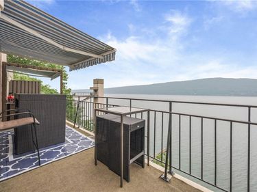 11 Cliffside Drive , Canandaigua, NY 14424