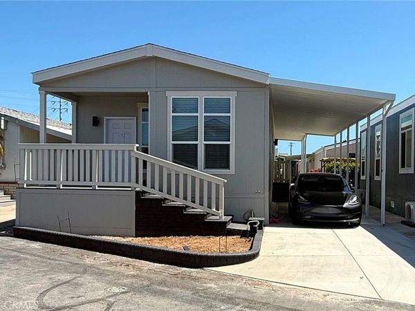 903 W 17TH Street, Unit 24, Costa Mesa, CA 92627
