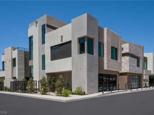 28 Heron Harbour Drive , Henderson, NV 89011
