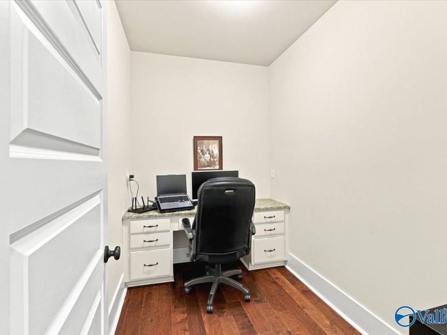 Property Image 39