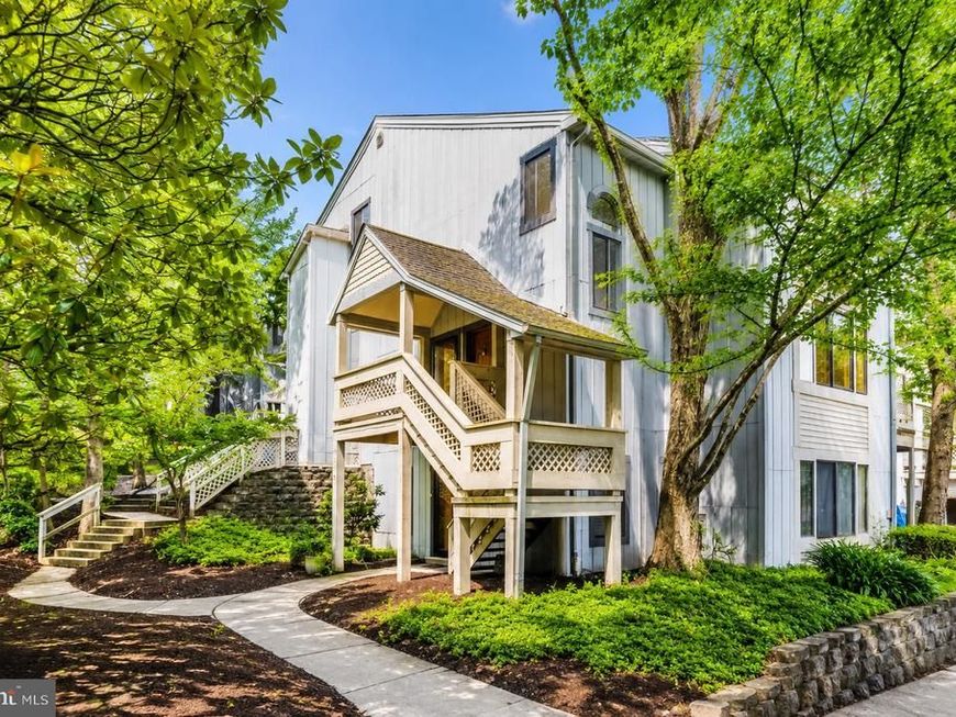946 Windbrooke Drive, Unit 946, Gaithersburg, MD 20879 Main Photo