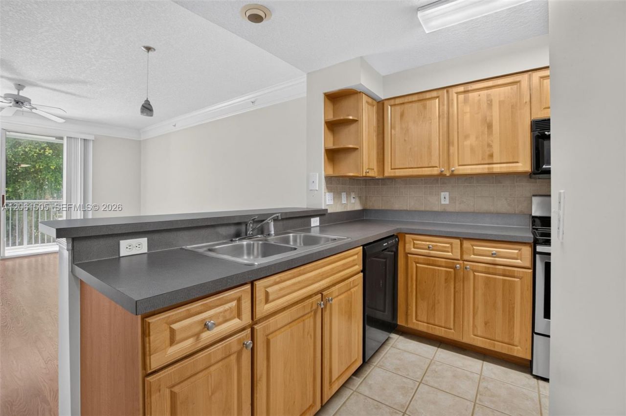 2024 Alta Meadows Ln , Unit 807, Delray Beach, FL 33444 Photo