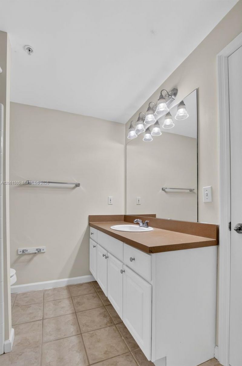 2024 Alta Meadows Ln , Unit 807, Delray Beach, FL 33444 Photo