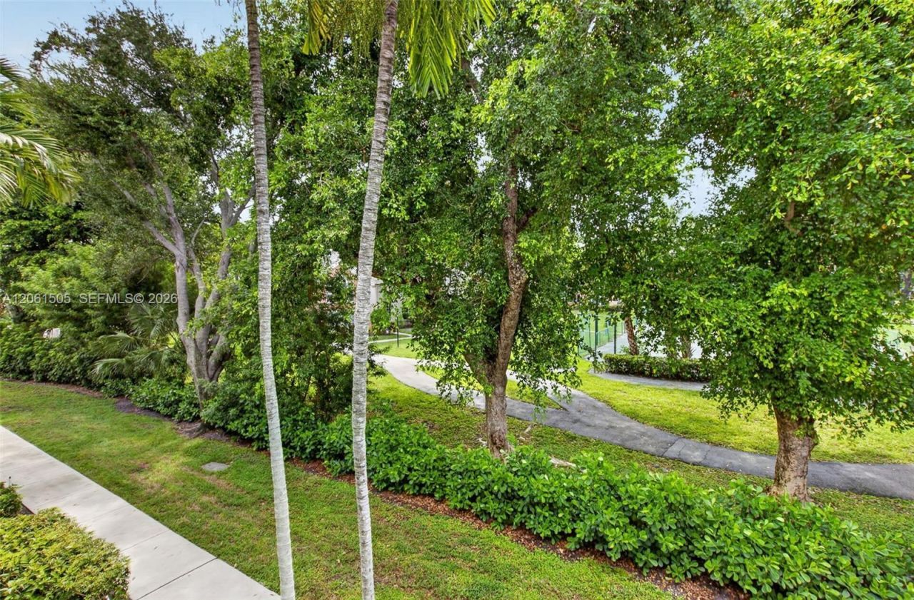 2024 Alta Meadows Ln , Unit 807, Delray Beach, FL 33444 Photo