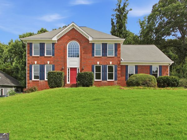 470 Fairway Walk Drive, Lawrenceville, GA 30043
