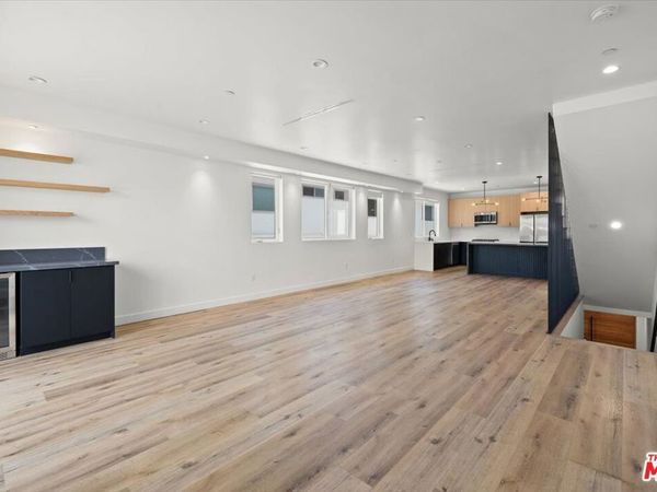 839 N Mccadden Pl, Unit BB, Los Angeles, CA 90038