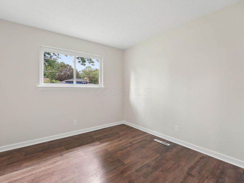 5084 Jameson Drive , Columbus, OH 43232 Photo 26