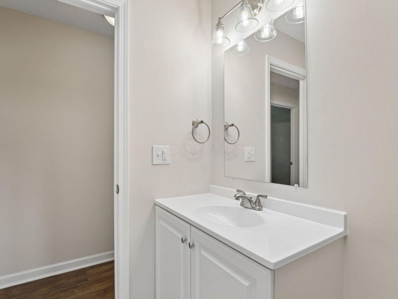 5084 Jameson Drive , Columbus, OH 43232 Photo 29