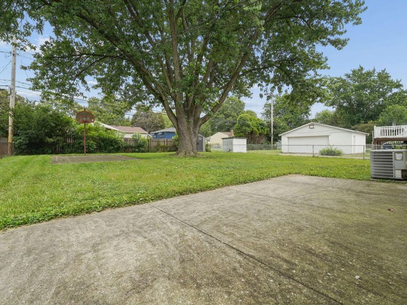 5084 Jameson Drive , Columbus, OH 43232 Photo 33