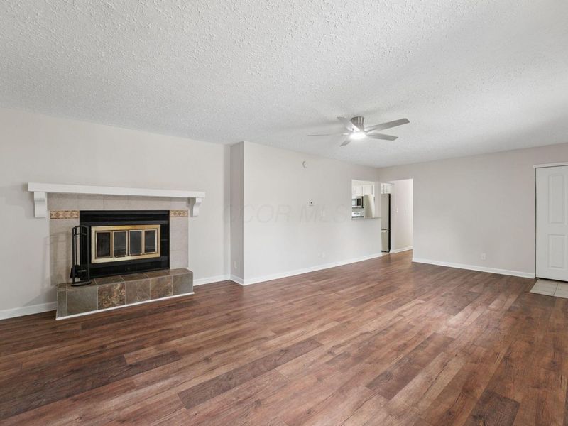 5084 Jameson Drive , Columbus, OH 43232 Photo 9