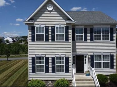 2114 LARKSPUR COURT, PENNSBURG, PA 18073
