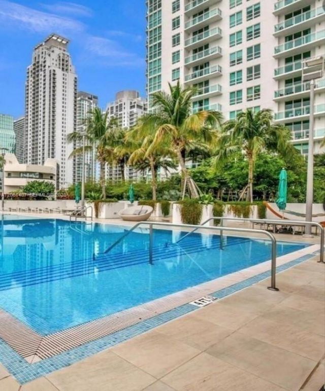 950 Brickell Bay Dr , Unit 2406, Miami, FL 33131 Photo