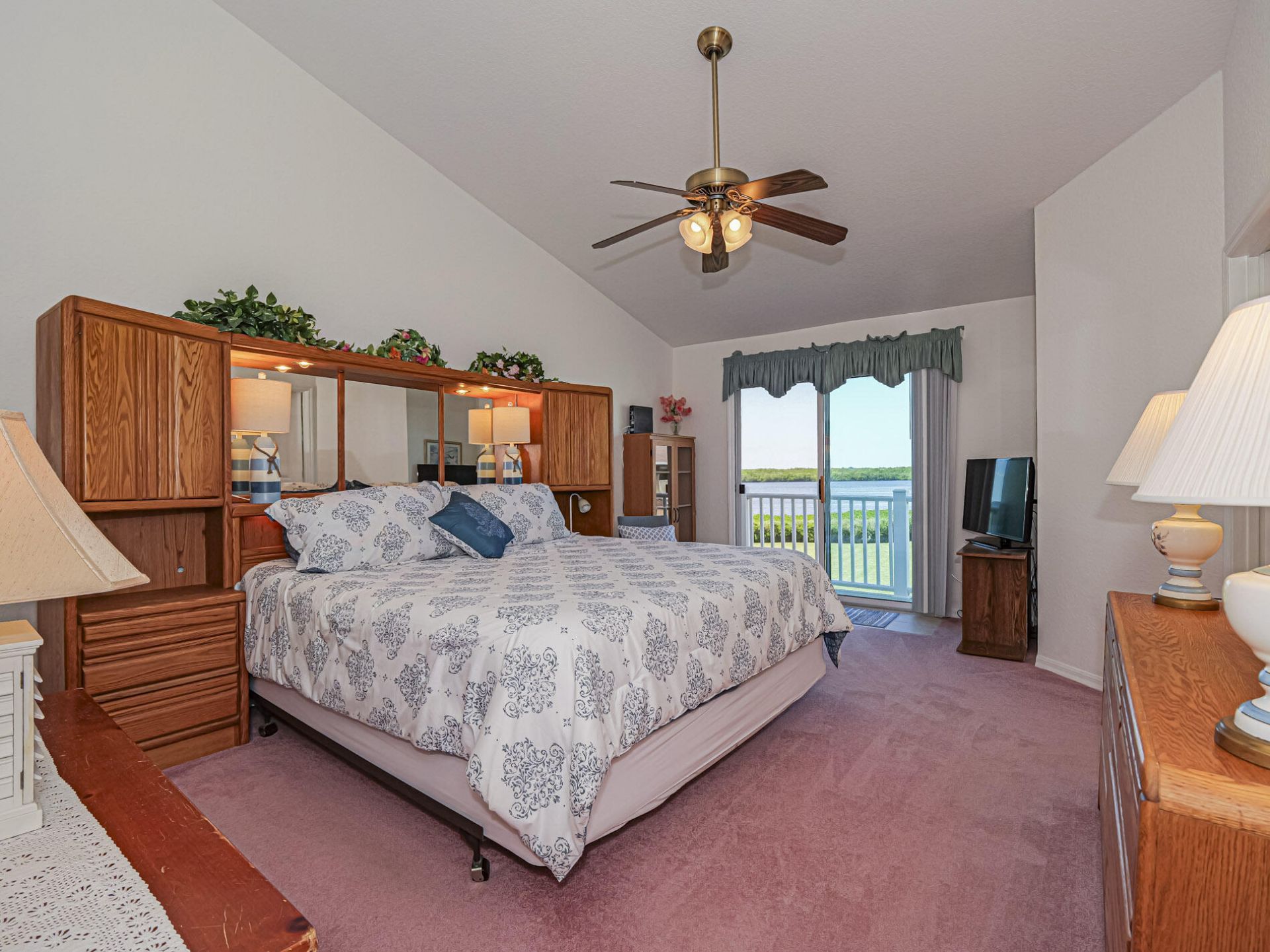 3223 S Lakeview Circle, Unit 20-8, Hutchinson Island, FL 34949 Photo