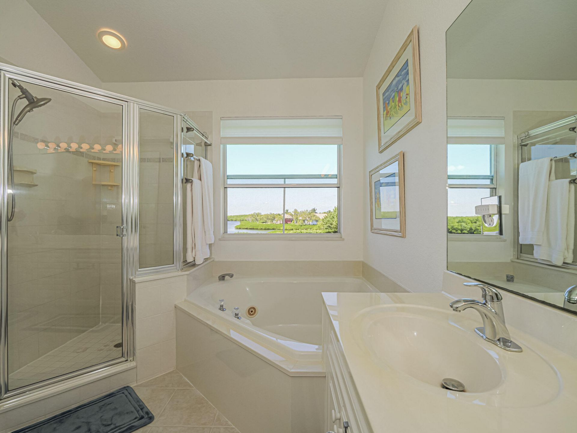 3223 S Lakeview Circle, Unit 20-8, Hutchinson Island, FL 34949 Photo