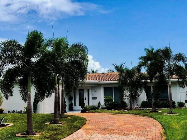 361 SE 9TH Court, Pompano Beach, FL 33060
