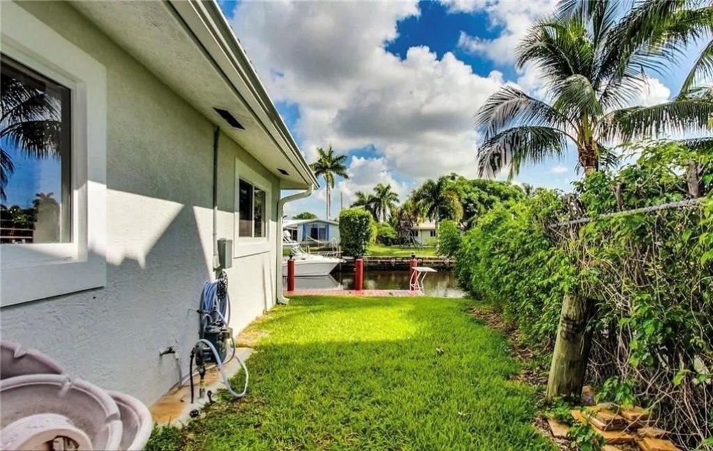 361 SE 9th Court, Pompano Beach, FL 33060 Photo