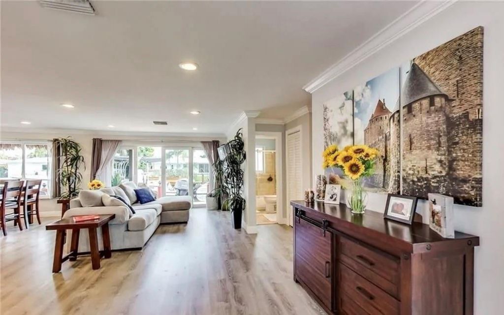 361 SE 9th Court, Pompano Beach, FL 33060 Photo
