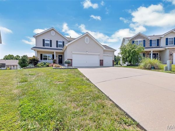 46 Red Brook Court, O'Fallon, MO 63366