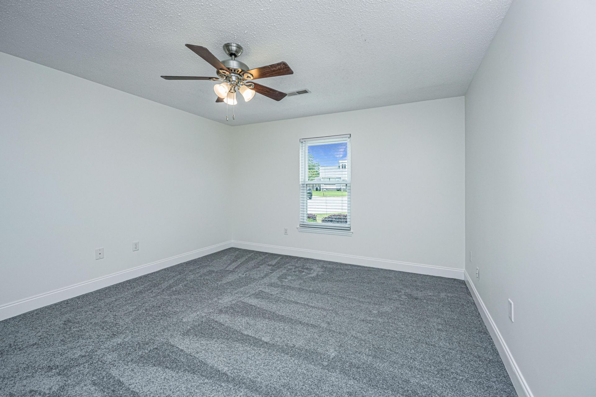 103 Felicia Court Photo 21