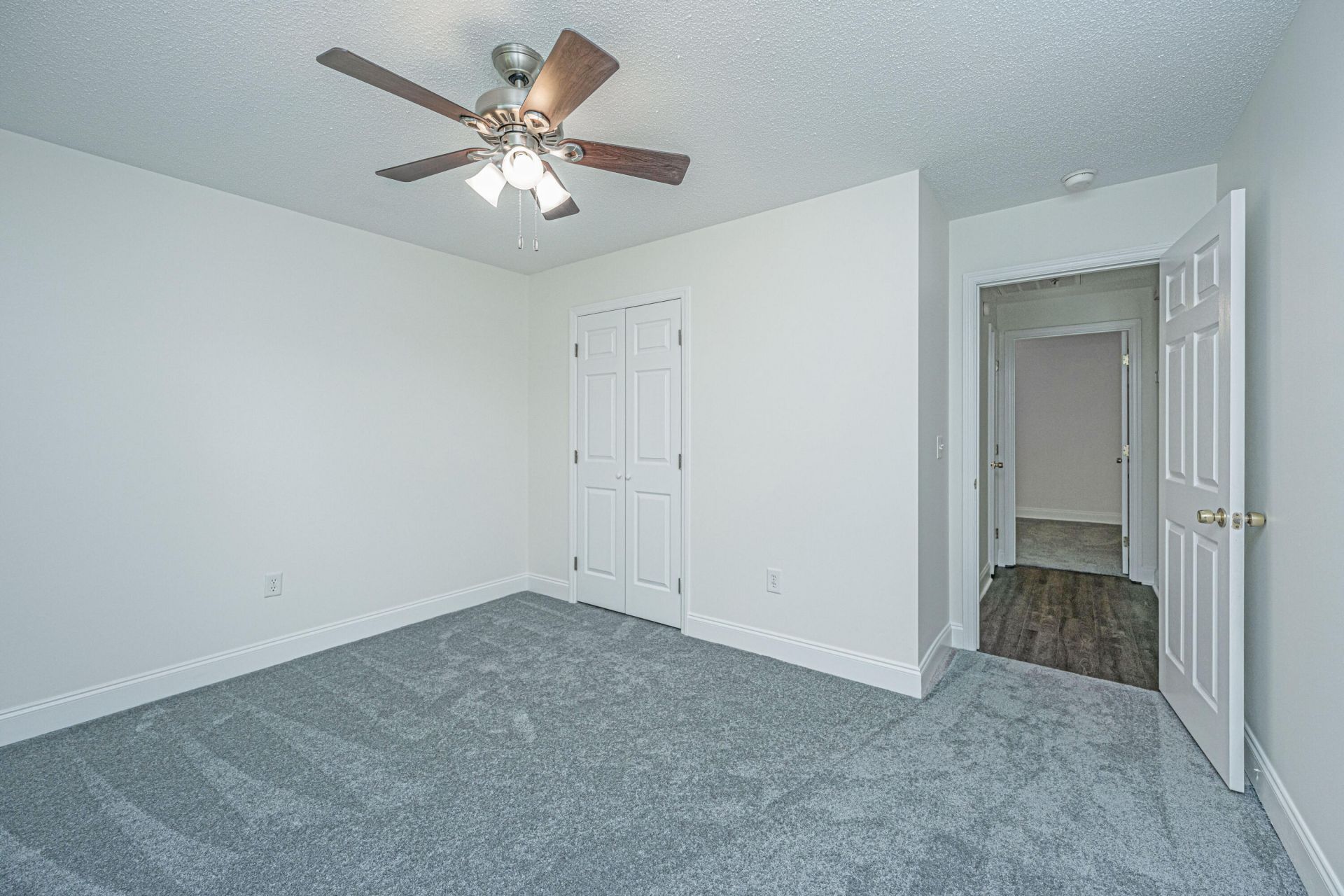 103 Felicia Court Photo 31