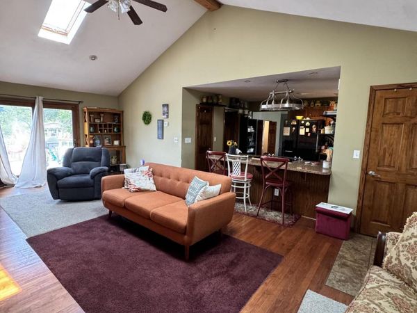 31004 Middle Crossing Road, Dowagiac, MI 49047