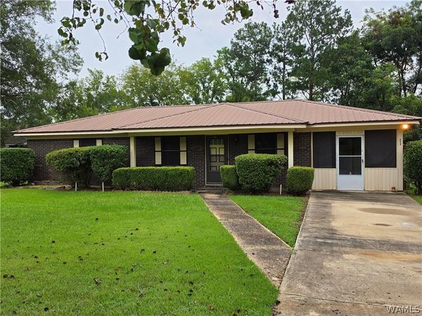 1561 10th St N , Tuscaloosa, AL 35406