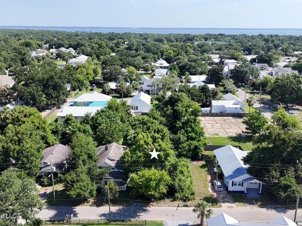 Easterbrook Street, Bay Saint Louis, MS 39520