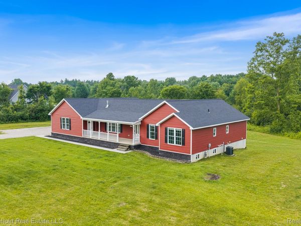 4730 River Hill Drive, China Township, Mi 48054