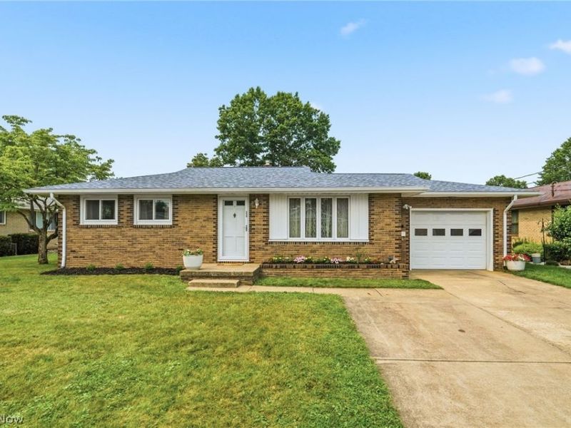 229 Kennedy Street, Louisville, OH 44641 Photo 1