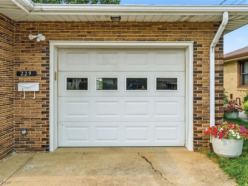 229 Kennedy Street, Louisville, OH 44641 Photo 4