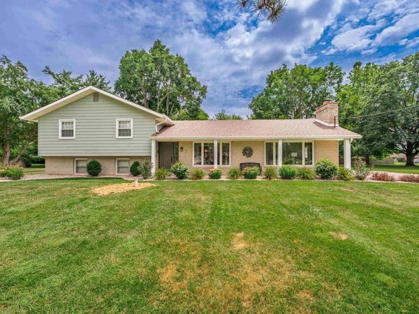 200 N Aspen Lane, Muncie, IN 47304