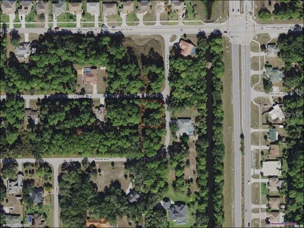 17247 RUSSELL AVENUE , PORT CHARLOTTE, FL 33954